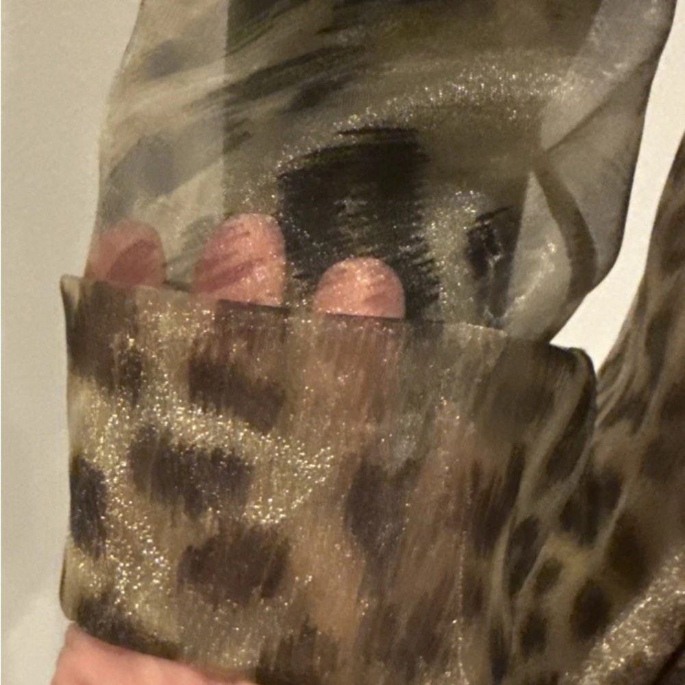 Patra Metallic Gold Animal Print blouse size 8 NWT - Picture 6 of 10